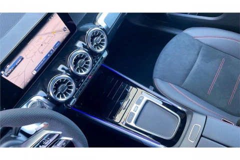 Mercedes-Benz GLB GLB 200 d