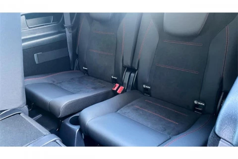 Mercedes-Benz GLB GLB 200 d