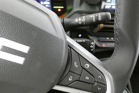 Dacia Duster  Hibrido  1.6 Hybrid Extreme 4x2 105kW 48v