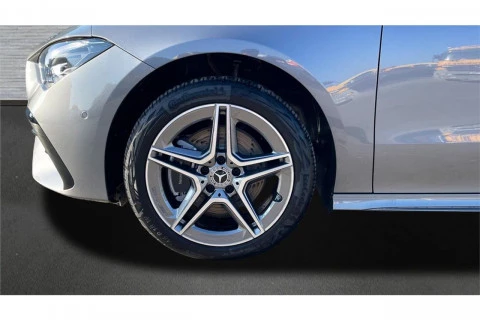 Mercedes-Benz CLA CLA 200 D DCT