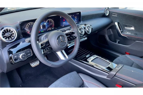 Mercedes-Benz CLA CLA 200 D DCT