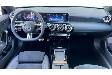 Mercedes-Benz CLA CLA 200 D DCT