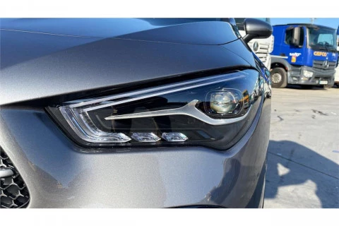 Mercedes-Benz CLA CLA 200 D DCT