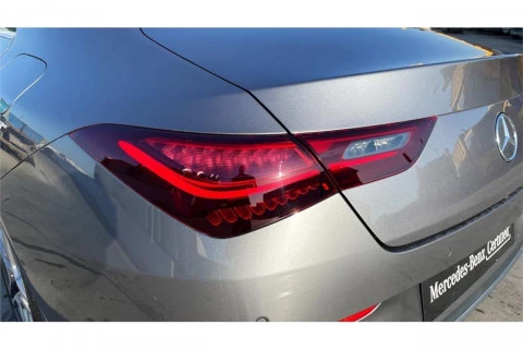 Mercedes-Benz CLA CLA 200 D DCT