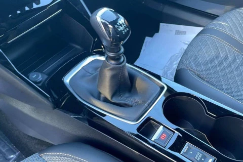 Peugeot 2008 Allure Puretech 100 S&S 6 Vel. MAN