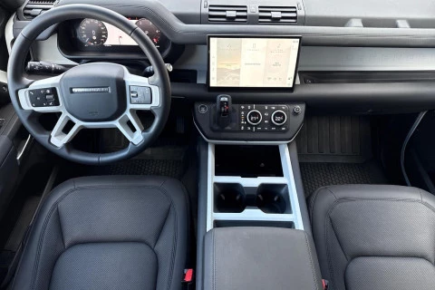 Land Rover Defender 110 3.0D I6 250 MHEV Auto 4WD 183 kW (249 CV)