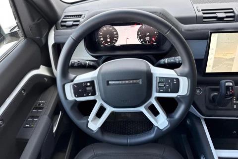 Land Rover Defender 110 3.0D I6 250 MHEV Auto 4WD 183 kW (249 CV)