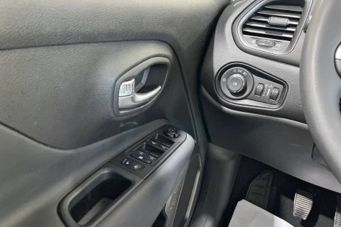 Jeep Renegade Longitude 1.0G 88kW (120CV) 4x2