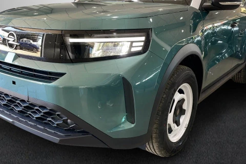 Opel Frontera 1.2T XHT Hybrid eDCT6 100kW Edition