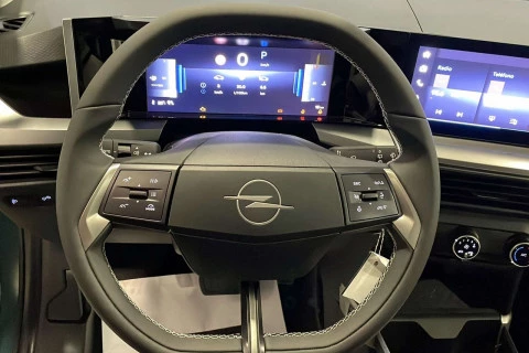 Opel Frontera 1.2T XHT Hybrid eDCT6 100kW Edition