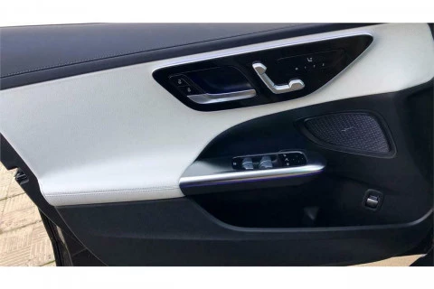 Mercedes-Benz Clase C C 200 d Berlina