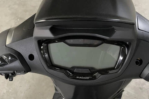 Piaggio beverly 300 ie .
