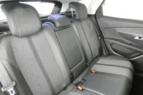 Peugeot 3008  Diesel  1.5BlueHDi Allure S&S EAT8 130