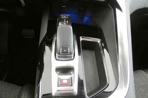 Peugeot 3008  Diesel  1.5BlueHDi Allure S&S EAT8 130