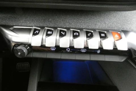 Peugeot 3008  Diesel  1.5BlueHDi Allure S&S EAT8 130