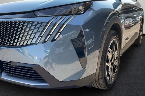 Peugeot 5008 Hybrid 1.2 107KW Allure eDCS6