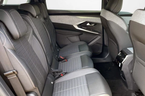 Peugeot 5008 Hybrid 1.2 107KW Allure eDCS6