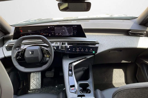 Peugeot 5008 Hybrid 1.2 107KW Allure eDCS6