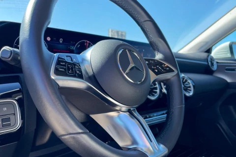 Mercedes-Benz Clase A A 250 e con tecnología híbrida EQ