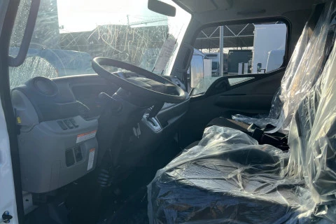 Mitsubishi Fuso Canter 3C15/2800 DUONIC