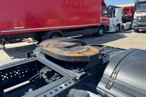 Mercedes-Benz Actros 1848 LS