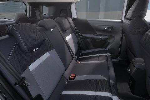 Opel Frontera 1.2T XHT Hybrid eDCT6 107kW GS