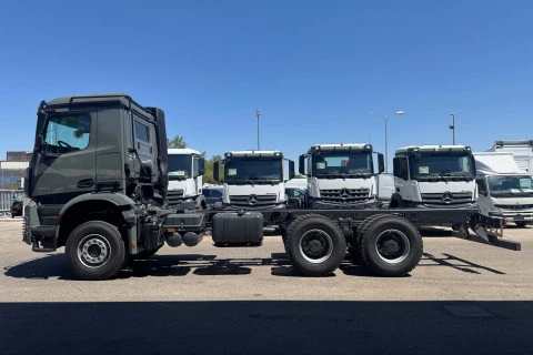 Mercedes-Benz Arocs 3340 K 6X4