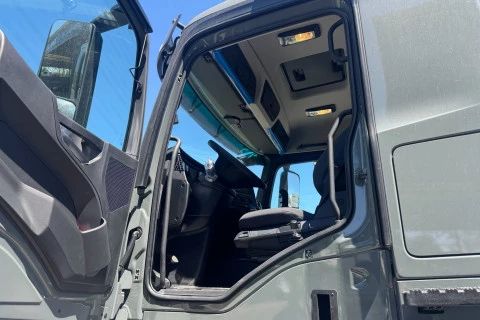 Mercedes-Benz Arocs 3340 K 6X4