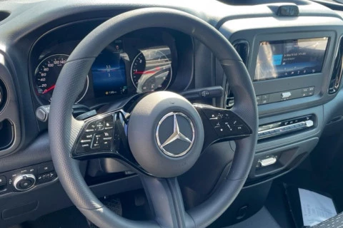 Mercedes-Benz Vito 114CDI AT 100kW Tourer Pro Larga