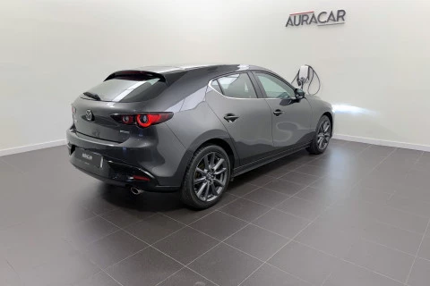 Mazda3 2.5L E-SKY G MHEV 103kW Centre-line