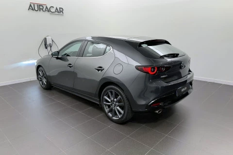 Mazda3 2.5L E-SKY G MHEV 103kW Centre-line