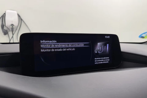 Mazda3 2.5L E-SKY G MHEV 103kW Centre-line