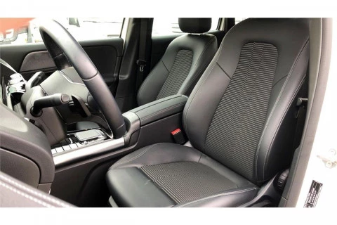 Mercedes-Benz GLA GLA 180