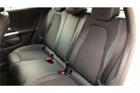 Mercedes-Benz GLA GLA 180