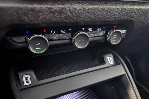 Citroën C4 Hybrid 145 ë-DCS6 Collection