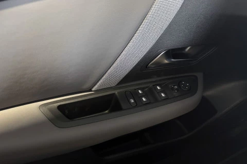 Citroën C4 Hybrid 145 ë-DCS6 Collection