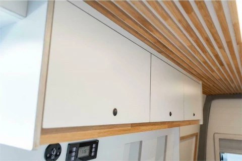 Mercedes-Benz Sprinter 906BB35