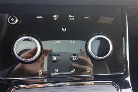 Land Rover Range Rover Evoque 2.0 D204 Dynamic SE AUTO 4WD MHEV