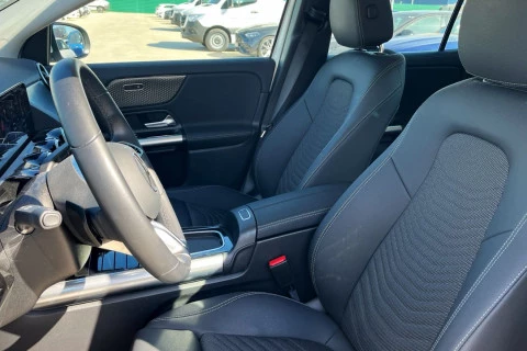 Mercedes-Benz GLA GLA 200 D