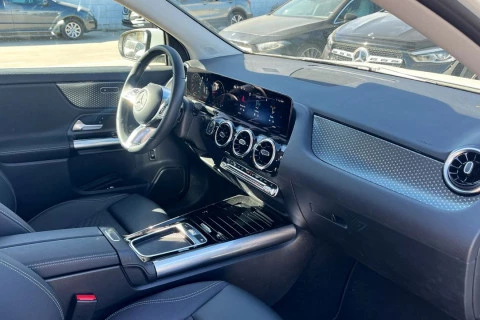 Mercedes-Benz GLA GLA 200 D