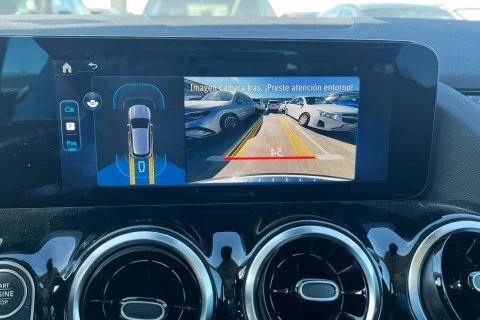 Mercedes-Benz GLA GLA 200 D