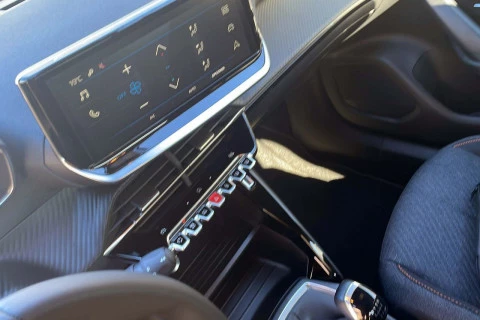 Peugeot 2008 Style Turbo 100 S&S 6 Vel MAN