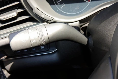 Mazda CX-30 2.5L E-SKYACTIV G MHEV Centre-Line AT 103 kW (140 CV)
