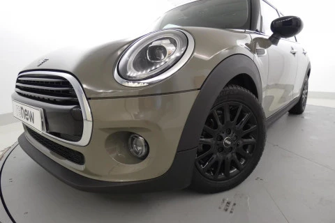 MINI Mini F55 Mini Cooper Aut.
