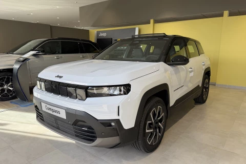 Jeep Compass Full Electric Jeep Compass BEV Altitude