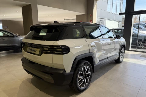 Jeep Compass Full Electric Jeep Compass BEV Altitude