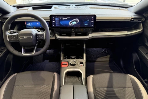 Jeep Compass Full Electric Jeep Compass BEV Altitude