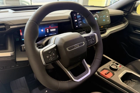 Jeep Compass Full Electric Jeep Compass BEV Altitude