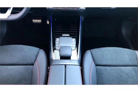 Mercedes-Benz GLA GLA 250 e
