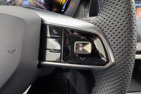 MG ZS Hybrid+ Luxury